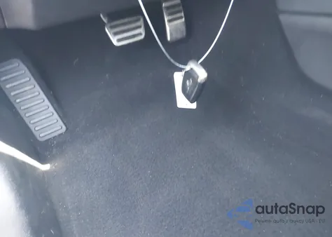 2019 Ford Mustang Ecoboost Premium z USA, uszkodzony, nr VIN 1FATP8UH9K5158484